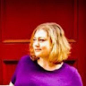 Meet your Posher, Angie